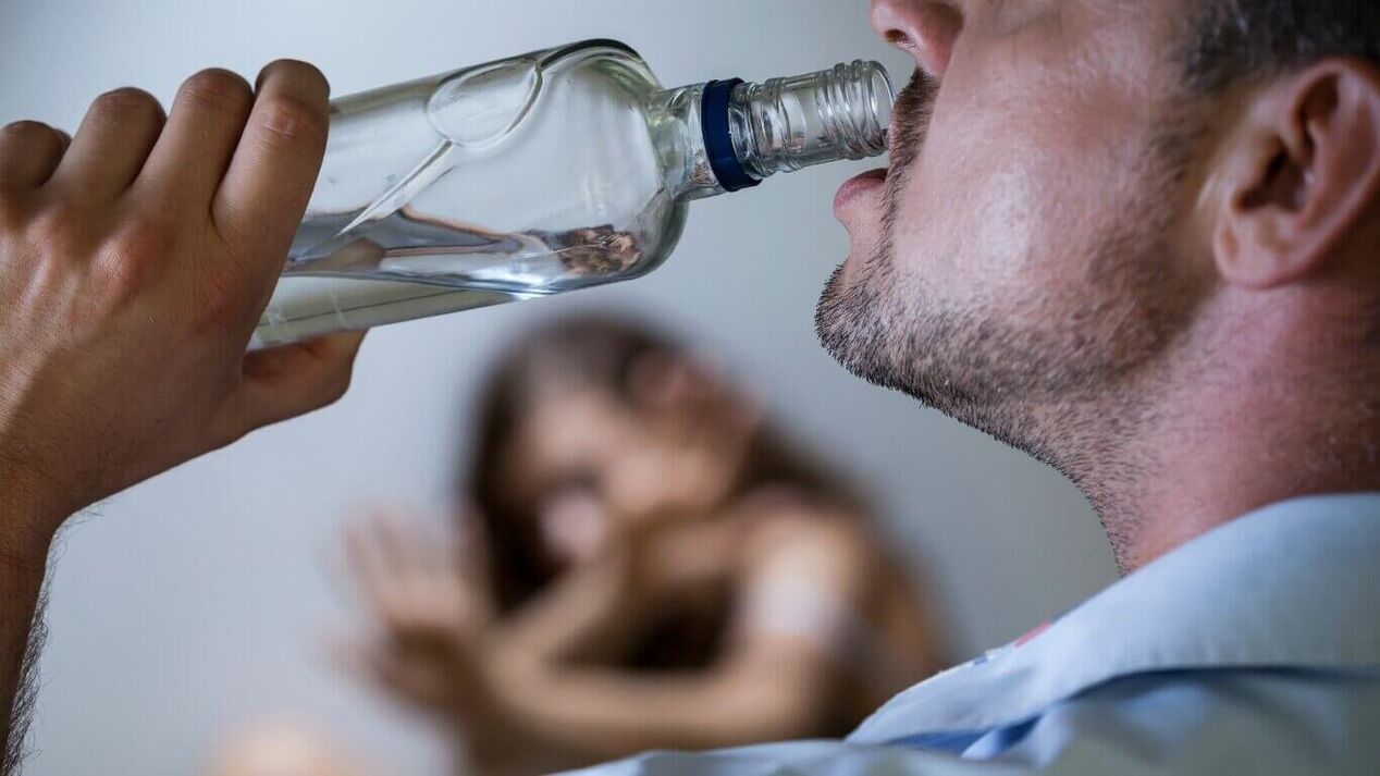 Zasvojenost z alkoholom pri moških